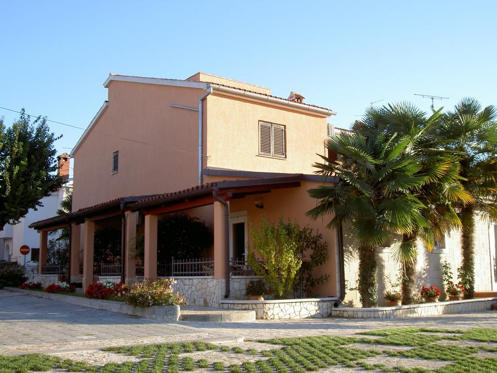 Apartments Kori Funtana Δωμάτιο φωτογραφία