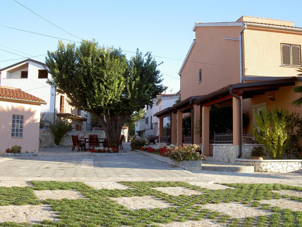 Apartments Kori Funtana Δωμάτιο φωτογραφία