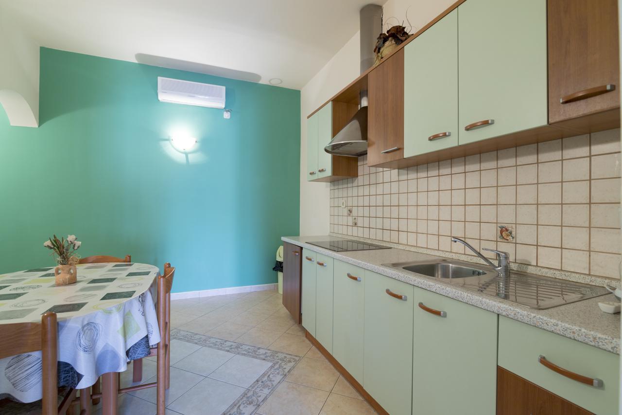 Apartments Kori Funtana Εξωτερικό φωτογραφία