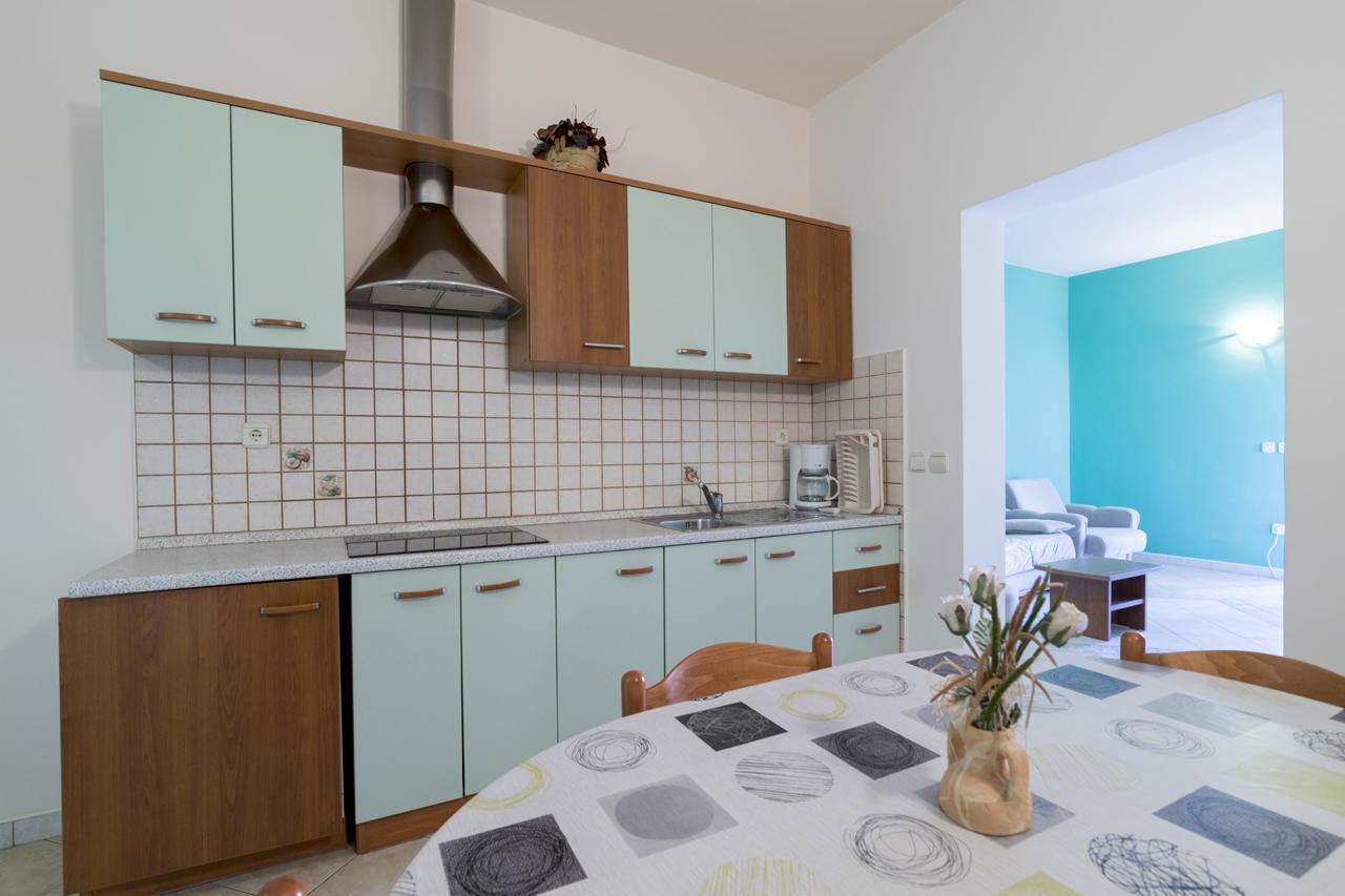 Apartments Kori Funtana Εξωτερικό φωτογραφία