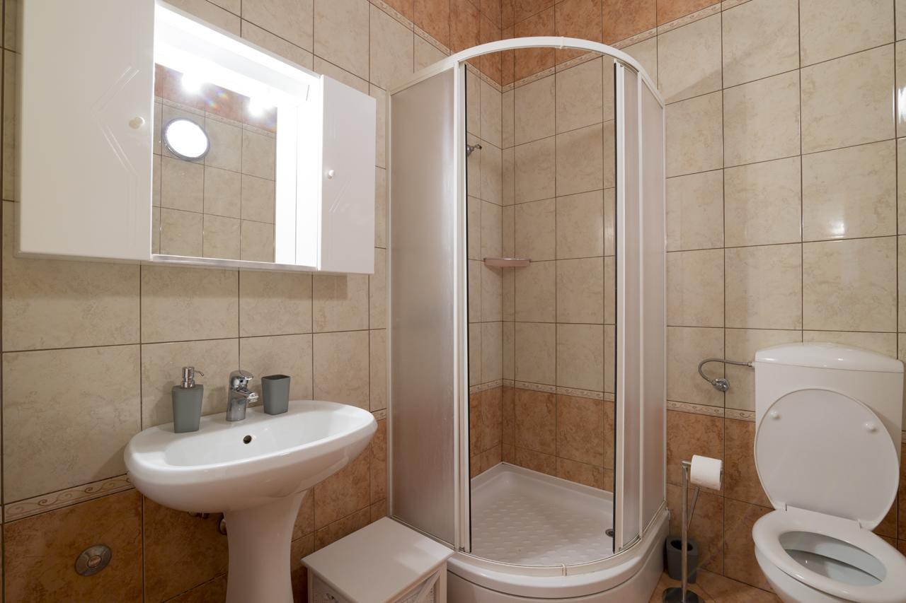 Apartments Kori Funtana Εξωτερικό φωτογραφία